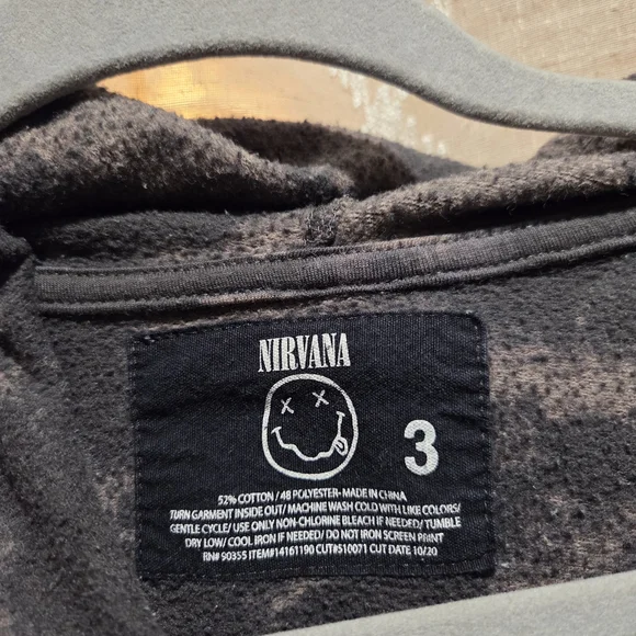 NIRVANA Black and Gray Tie-Dye Lynyrd Skynyrd Hoodie - Picture 4 of 4